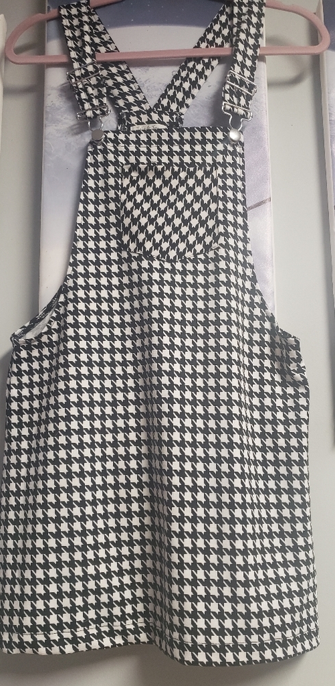 Jumper dress (Never Worn)